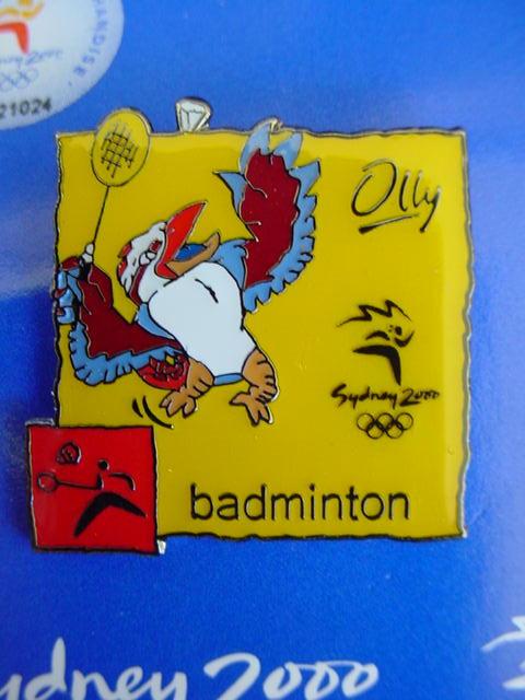 Olly Badminton Mascot Pin